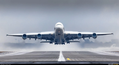 Airbus A380-800
